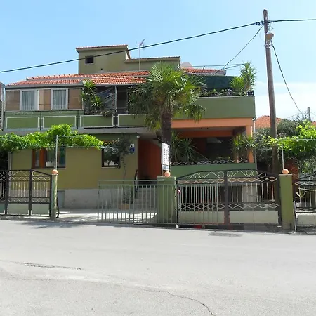 Yucca Gasthof Trogir