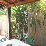 Yucca Гостьовий будинок