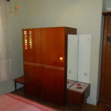 Apartmani Yucca 3* Трогир