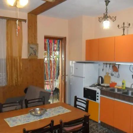 Yucca Πανσιόν 3*